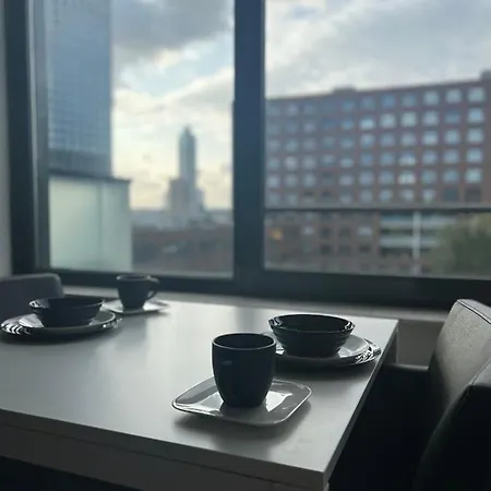 Bridge View Отель